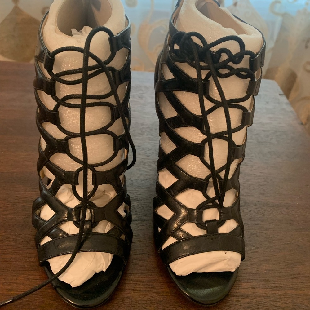 Nine West Authority Strappy Leather Heels - Like New